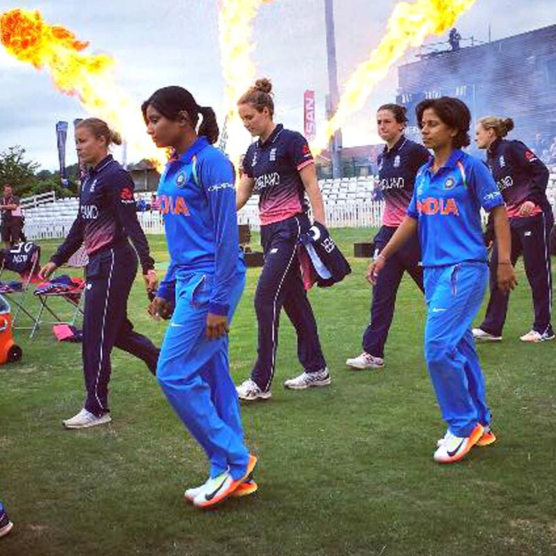 A photo of the India and England teams taking the field during the ICC Women’s Cricket World Cup 2017